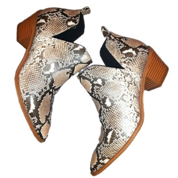 Snakeprint cut out ankle boots sz 9.5 - Picture 7 of 11